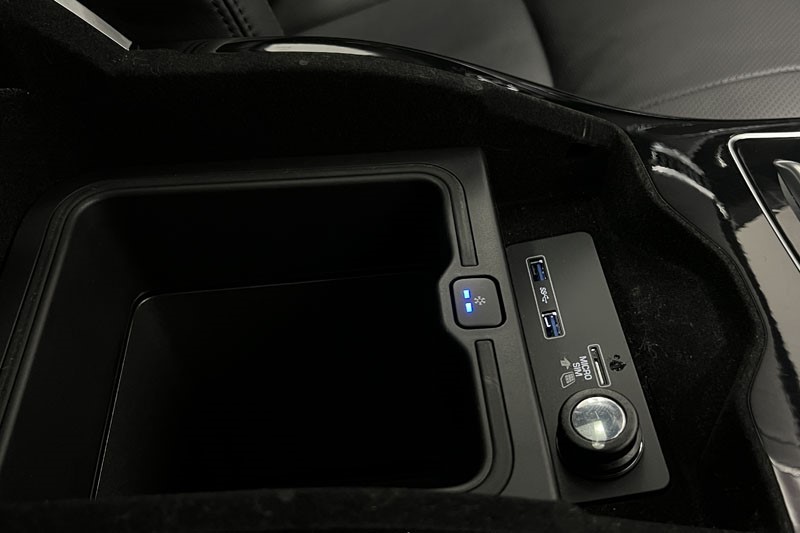 2021 (71) LAND ROVER RANGE ROVER 3.0 D300 Westminster Black 4dr Auto 5050725