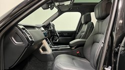 2021 (71) LAND ROVER RANGE ROVER 3.0 D300 Westminster Black 4dr Auto 5050705