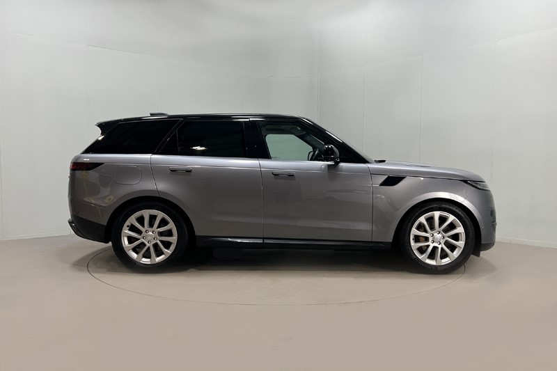 2023 (23) LAND ROVER RANGE ROVER SPORT 3.0 D300 SE 5dr Auto 5029358