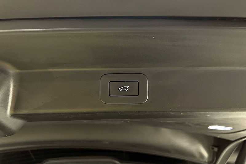 2023 (23) LAND ROVER RANGE ROVER SPORT 3.0 D300 SE 5dr Auto 5029400