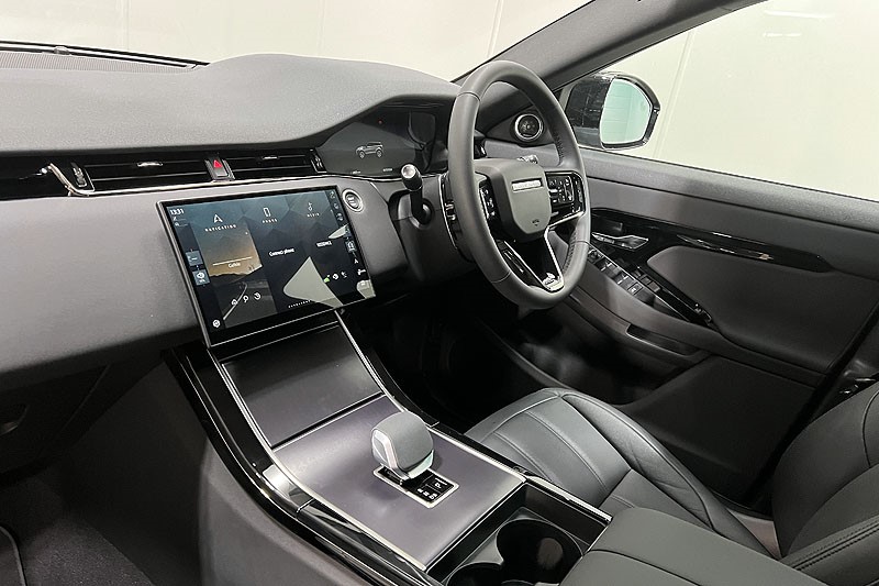 2025 (75) LAND ROVER RANGE ROVER EVOQUE 2.0 D200 Dynamic SE 5dr Auto 5036513