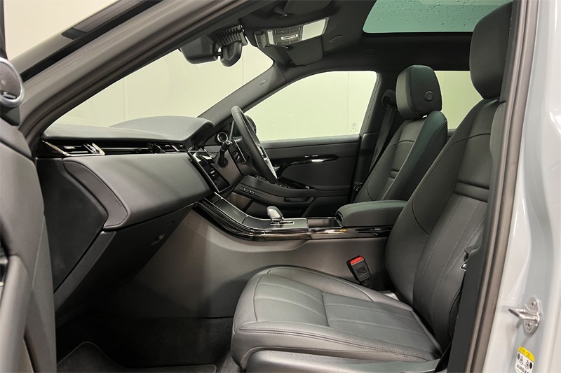 2025 (75) LAND ROVER RANGE ROVER EVOQUE 2.0 D200 Dynamic SE 5dr Auto 5036480