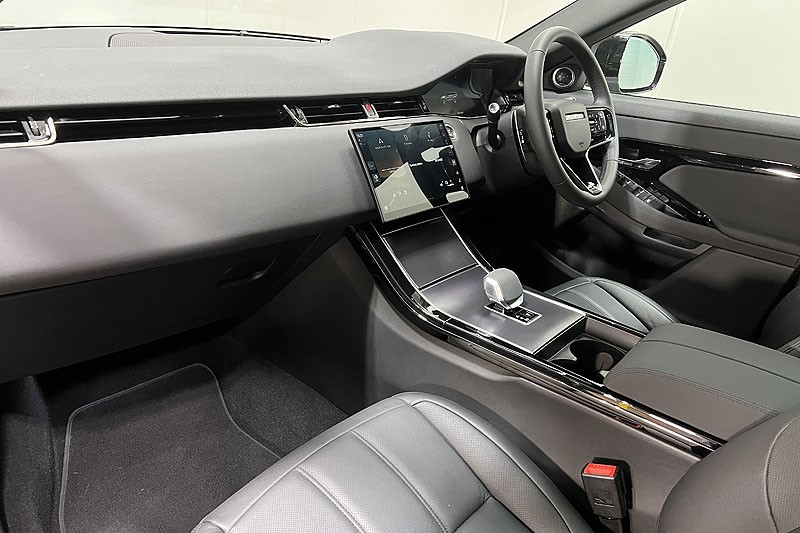 2025 (75) LAND ROVER RANGE ROVER EVOQUE 2.0 D200 Dynamic SE 5dr Auto 5036512