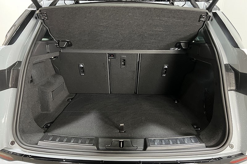 2025 (75) LAND ROVER RANGE ROVER EVOQUE 2.0 D200 Dynamic SE 5dr Auto 5036517