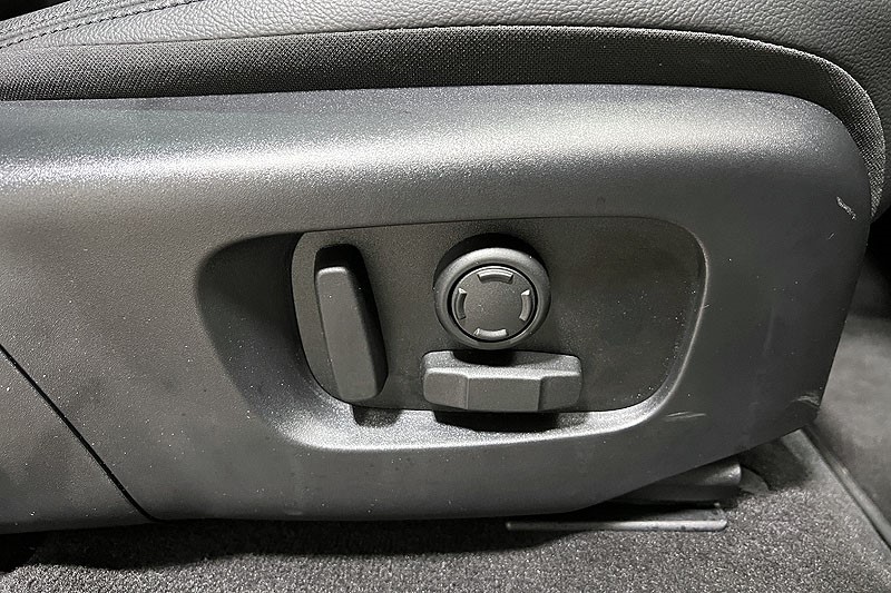 2025 (75) LAND ROVER RANGE ROVER EVOQUE 2.0 D200 Dynamic SE 5dr Auto 5036495