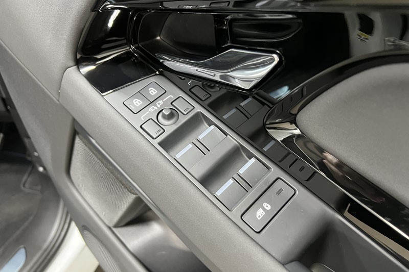 2025 (74) LAND ROVER RANGE ROVER EVOQUE 2.0 D200 Dynamic SE 5dr Auto 5014217