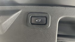 2022 (71) LAND ROVER DISCOVERY SPORT 2.0 D200 R-Dynamic HSE 5dr Auto 5070914