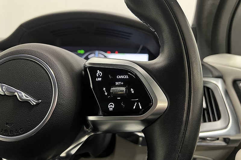 2022 (72) JAGUAR I-PACE 294kW EV400 HSE Black 90kWh 5dr Auto 11kW Charger 5082872