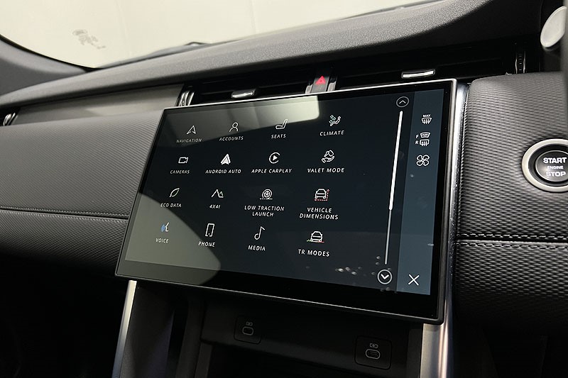 2024 (24) LAND ROVER DISCOVERY SPORT 2.0 D200 Dynamic SE 5dr Auto [5 Seat] 5049770