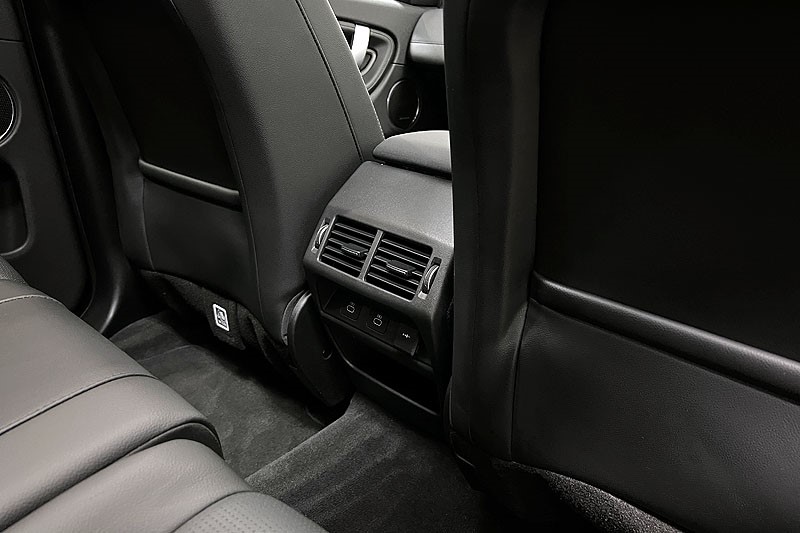 2024 (24) LAND ROVER DISCOVERY SPORT 2.0 D200 Dynamic SE 5dr Auto [5 Seat] 5049750