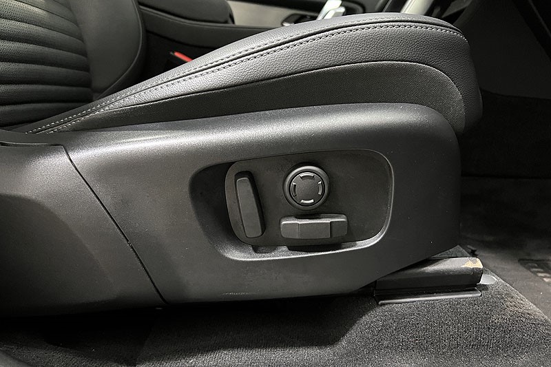 2024 (24) LAND ROVER DISCOVERY SPORT 2.0 D200 Dynamic SE 5dr Auto [5 Seat] 5049756