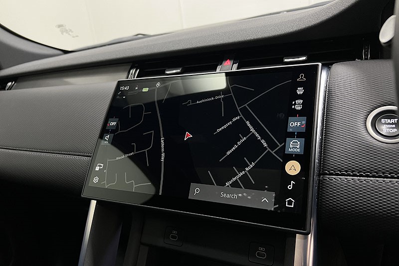 2024 (24) LAND ROVER DISCOVERY SPORT 2.0 D200 Dynamic SE 5dr Auto [5 Seat] 5049769