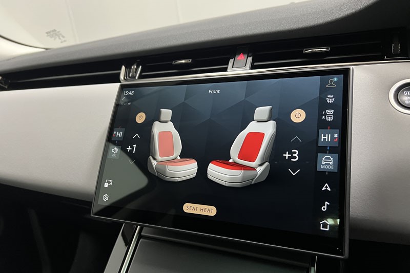 2024 (24) LAND ROVER RANGE ROVER EVOQUE 2.0 D200 Dynamic SE 5dr Auto 5058389