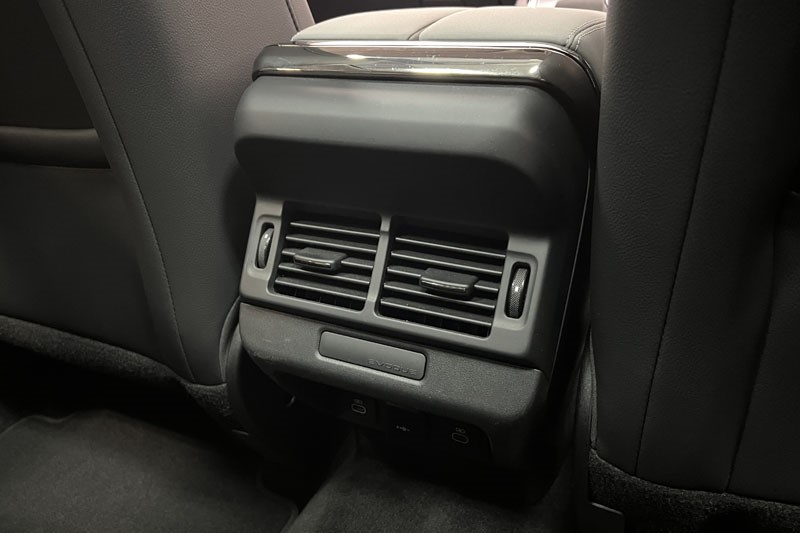 2024 (24) LAND ROVER RANGE ROVER EVOQUE 2.0 D200 Dynamic SE 5dr Auto 5058367