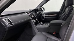 2022 (22) LAND ROVER DISCOVERY 3.0 D300 R-Dynamic SE 5dr Auto 5027628