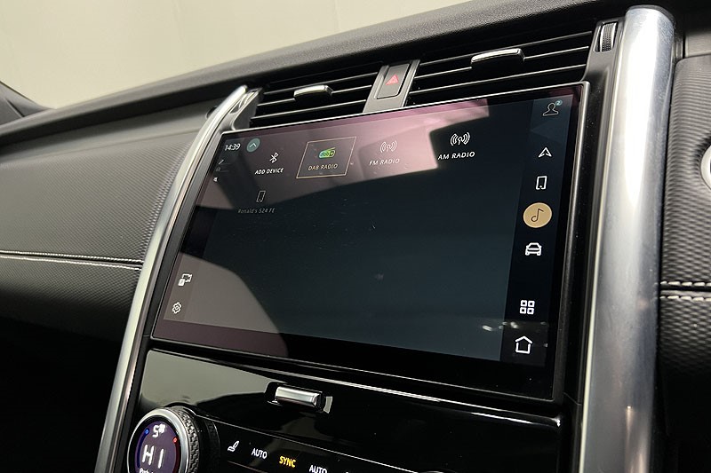 2022 (22) LAND ROVER DISCOVERY 3.0 D300 R-Dynamic SE 5dr Auto 5027624