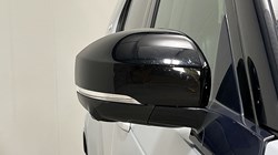2022 (22) LAND ROVER DISCOVERY 3.0 D300 R-Dynamic SE 5dr Auto 5027647