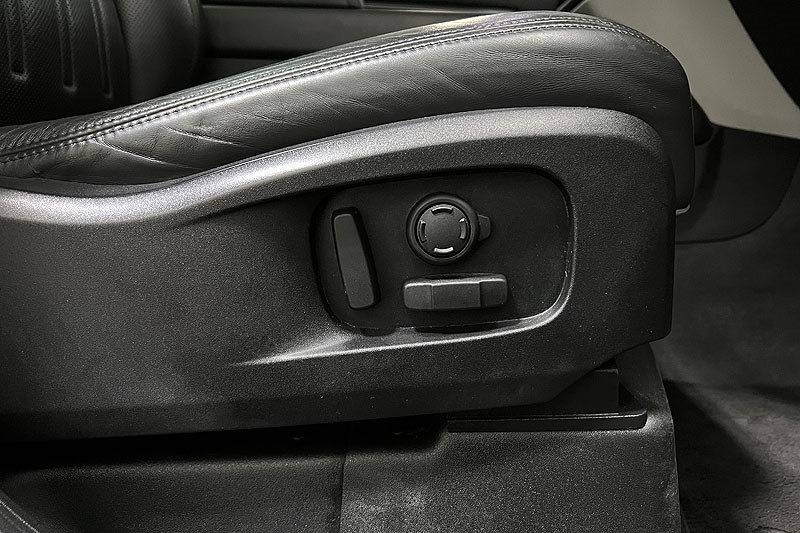 2020 (70) LAND ROVER DEFENDER 2.0 D240 HSE 110 5dr Auto [7 Seat] 5048364