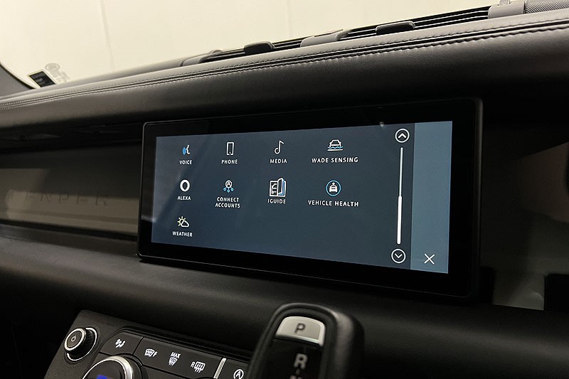 2020 (70) LAND ROVER DEFENDER 2.0 D240 HSE 110 5dr Auto [7 Seat] 5048383