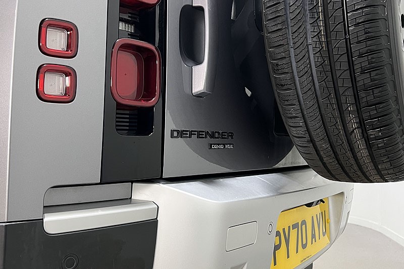 2020 (70) LAND ROVER DEFENDER 2.0 D240 HSE 110 5dr Auto [7 Seat] 5048397