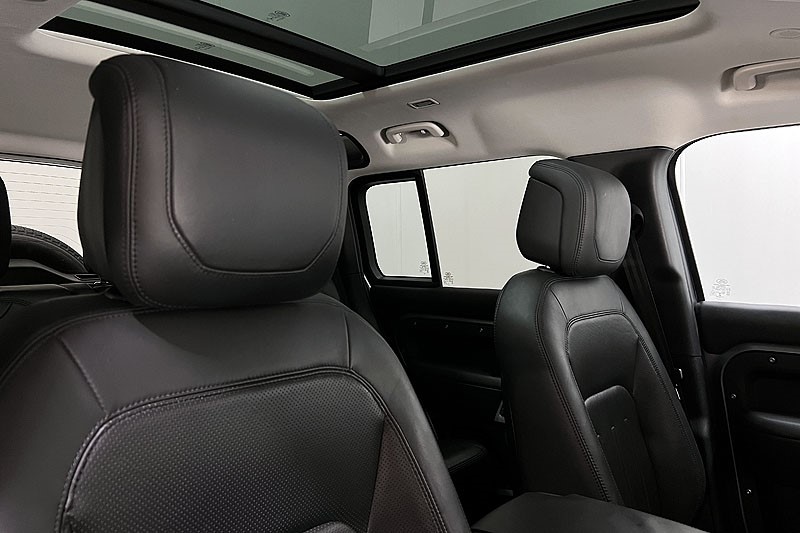 2020 (70) LAND ROVER DEFENDER 2.0 D240 HSE 110 5dr Auto [7 Seat] 5048366