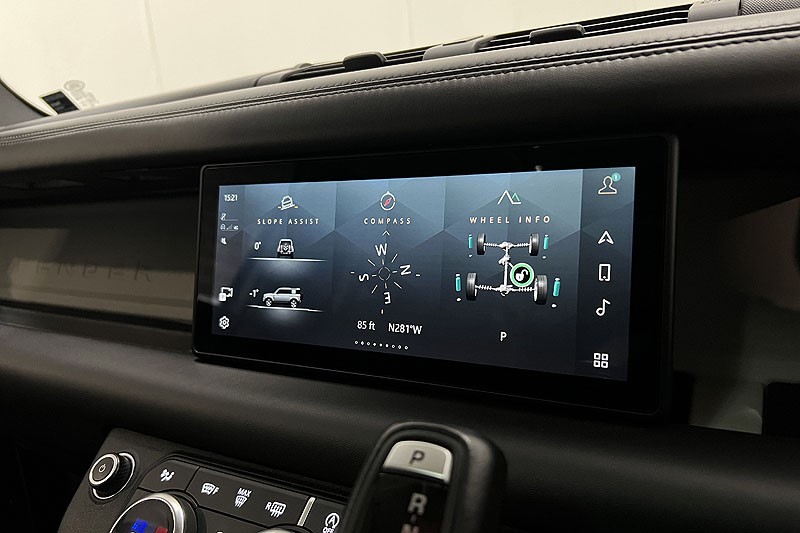 2020 (70) LAND ROVER DEFENDER 2.0 D240 HSE 110 5dr Auto [7 Seat] 5048376