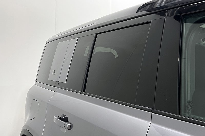 2020 (70) LAND ROVER DEFENDER 2.0 D240 HSE 110 5dr Auto [7 Seat] 5048400