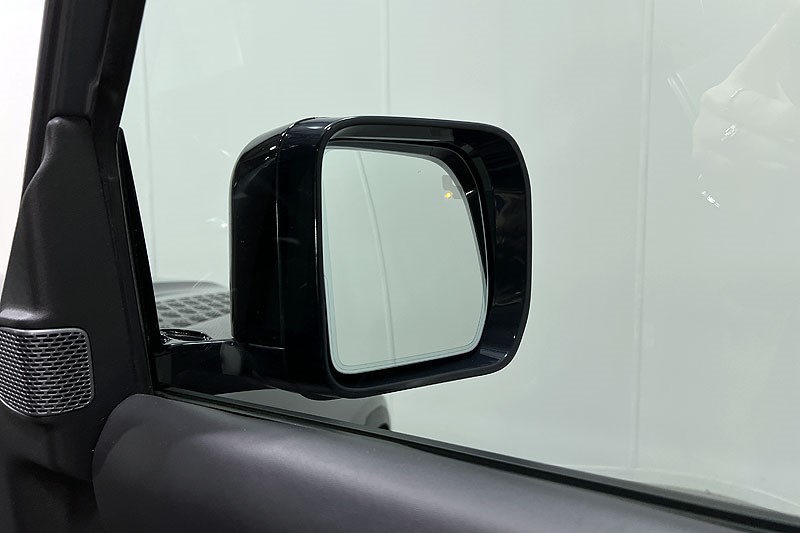 2020 (70) LAND ROVER DEFENDER 2.0 D240 HSE 110 5dr Auto [7 Seat] 5048363