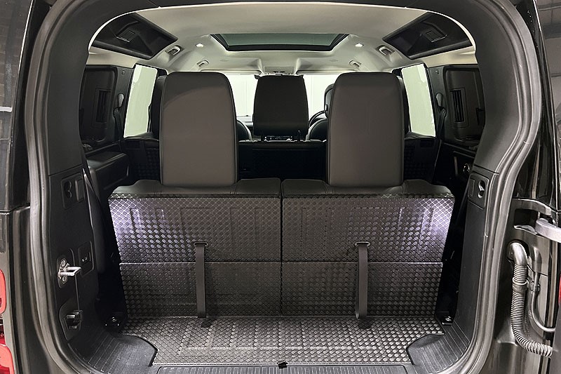 2020 (70) LAND ROVER DEFENDER 2.0 D240 HSE 110 5dr Auto [7 Seat] 5048395