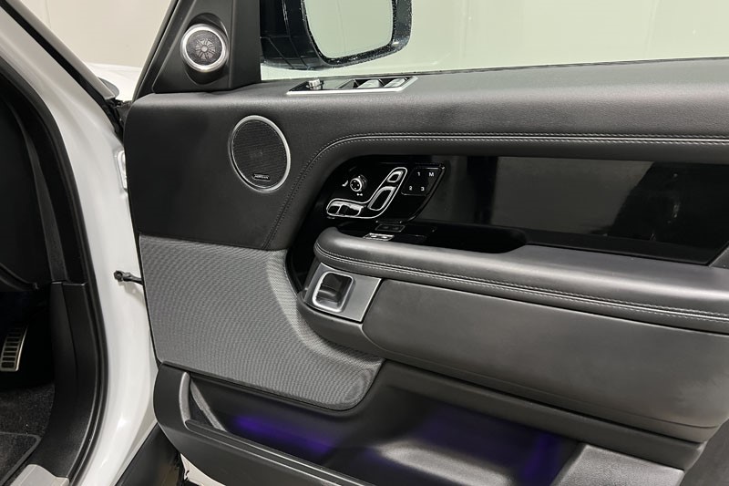 2021 (70) LAND ROVER RANGE ROVER 2.0 P400e Westminster Black 4dr Auto 5091108