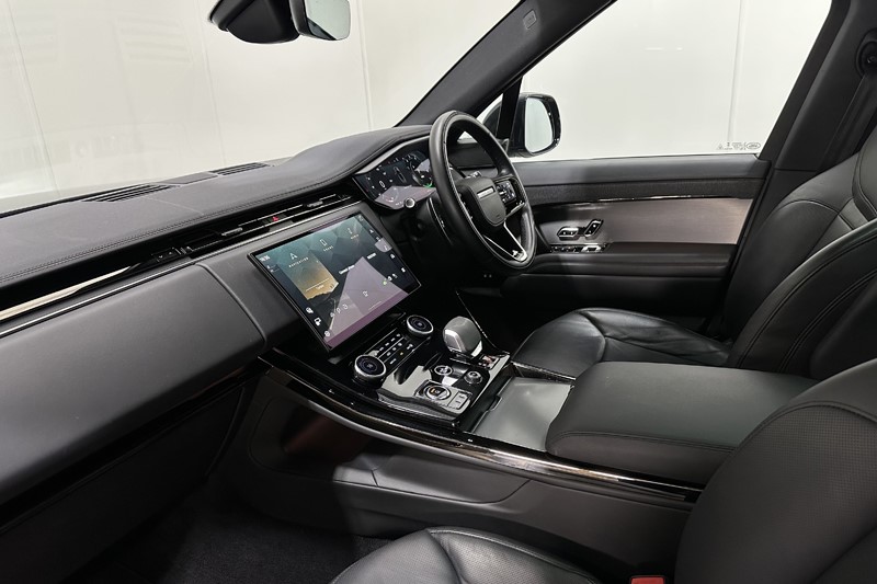 2023 (23) LAND ROVER RANGE ROVER SPORT 3.0 P440e Dynamic SE 5dr Auto 5068036