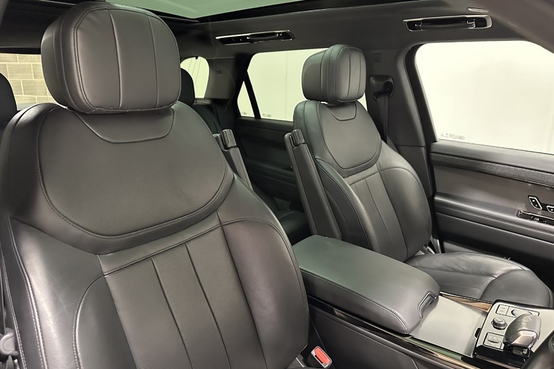 2023 (23) LAND ROVER RANGE ROVER SPORT 3.0 P440e Dynamic SE 5dr Auto 5068018