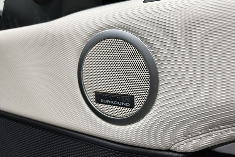 2024 (24) LAND ROVER DISCOVERY 3.0 D350 Dynamic HSE 5dr Auto 5059017