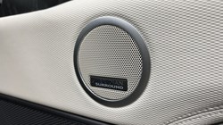 2024 (24) LAND ROVER DISCOVERY 3.0 D350 Dynamic HSE 5dr Auto 5059017