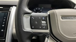 2024 (24) LAND ROVER DISCOVERY 3.0 D350 Dynamic HSE 5dr Auto 5059023