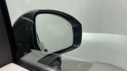 2024 (24) LAND ROVER DISCOVERY 3.0 D350 Dynamic HSE 5dr Auto 5059018