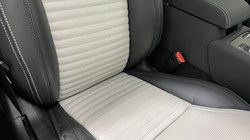 2024 (24) LAND ROVER DISCOVERY 3.0 D350 Dynamic HSE 5dr Auto 5059020