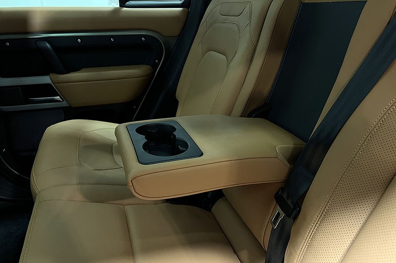 2024 (73) LAND ROVER DEFENDER 3.0 D250 HSE 110 5dr Auto [7 Seat] 5036176