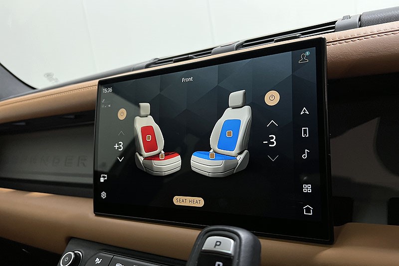 2024 (73) LAND ROVER DEFENDER 3.0 D250 HSE 110 5dr Auto [7 Seat] 5036168