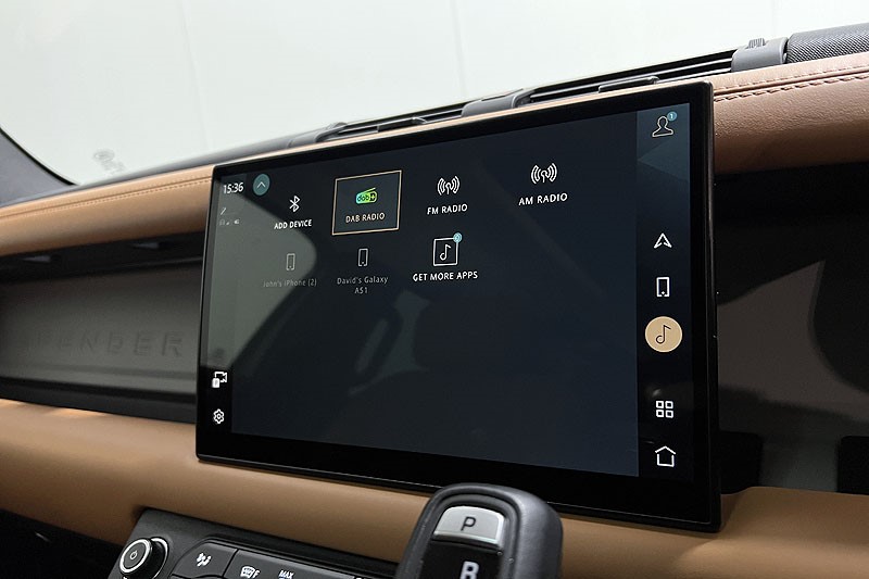 2024 (73) LAND ROVER DEFENDER 3.0 D250 HSE 110 5dr Auto [7 Seat] 5036165