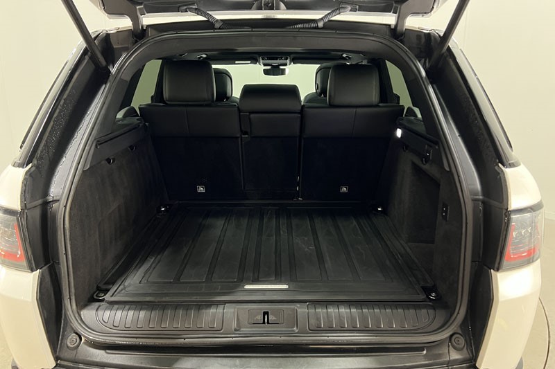 2022 (22) LAND ROVER RANGE ROVER SPORT 3.0 D300 HSE Silver 5dr Auto 5026047