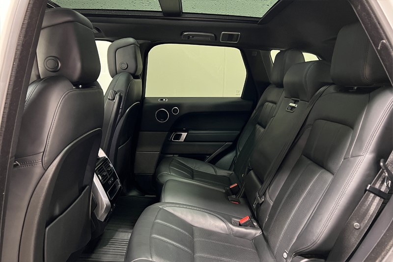 2022 (22) LAND ROVER RANGE ROVER SPORT 3.0 D300 HSE Silver 5dr Auto 5026005