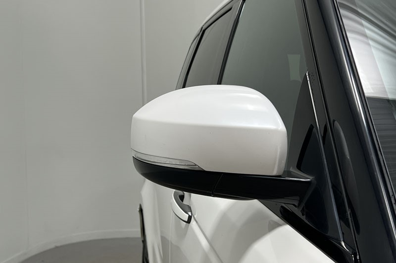 2022 (22) LAND ROVER RANGE ROVER SPORT 3.0 D300 HSE Silver 5dr Auto 5026055