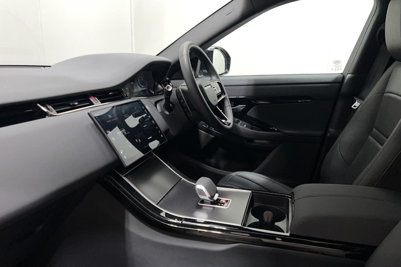 2026 (75) LAND ROVER RANGE ROVER EVOQUE 2.0 D200 Dynamic SE 5dr Auto 5684070