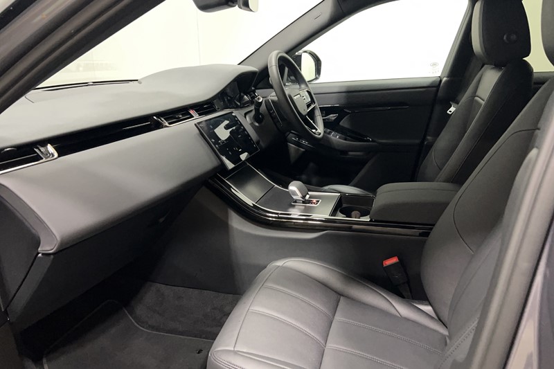 2026 (75) LAND ROVER RANGE ROVER EVOQUE 2.0 D200 Dynamic SE 5dr Auto 5684069