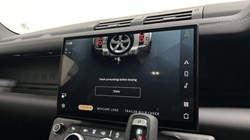 2026 (75) LAND ROVER DEFENDER 3.0 D250 X-Dynamic SE 110 5dr Auto 5770162