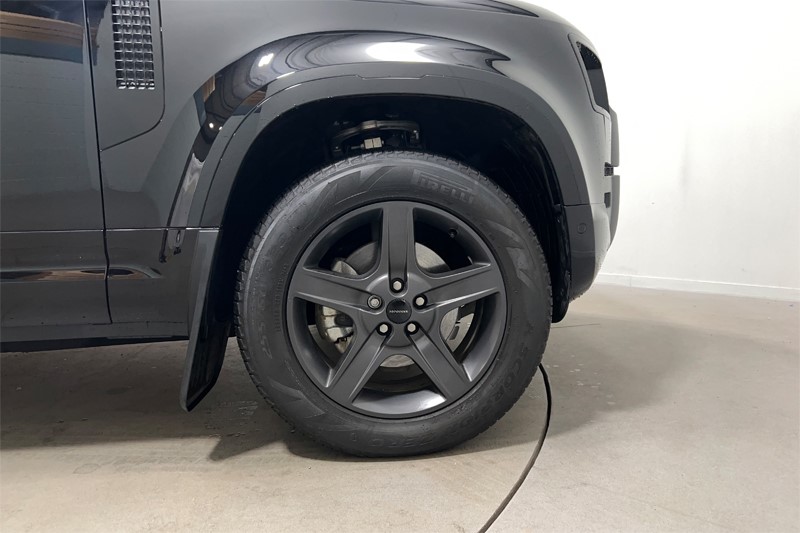 2026 (75) LAND ROVER DEFENDER 3.0 D250 X-Dynamic SE 110 5dr Auto 5770134