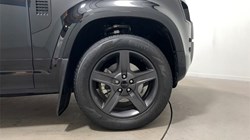 2026 (75) LAND ROVER DEFENDER 3.0 D250 X-Dynamic SE 110 5dr Auto 5770134