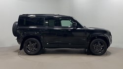 2026 (75) LAND ROVER DEFENDER 3.0 D250 X-Dynamic SE 110 5dr Auto 5770131