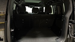 2026 (75) LAND ROVER DEFENDER 3.0 D250 X-Dynamic SE 110 5dr Auto 5770172